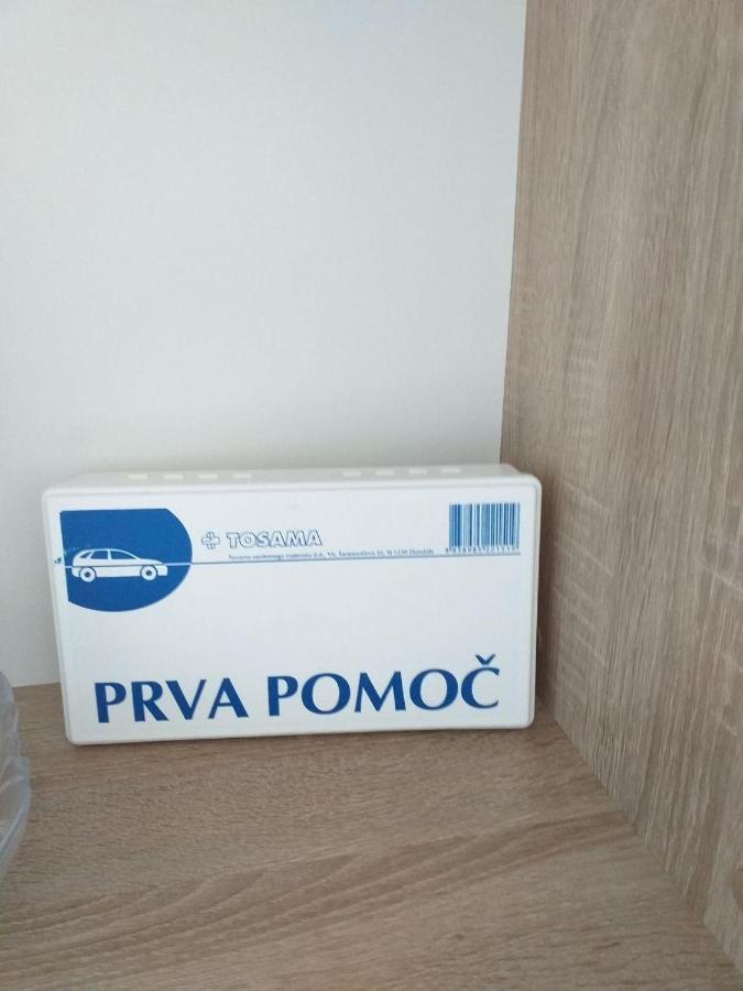 Popovic Apartment Pula Exterior photo